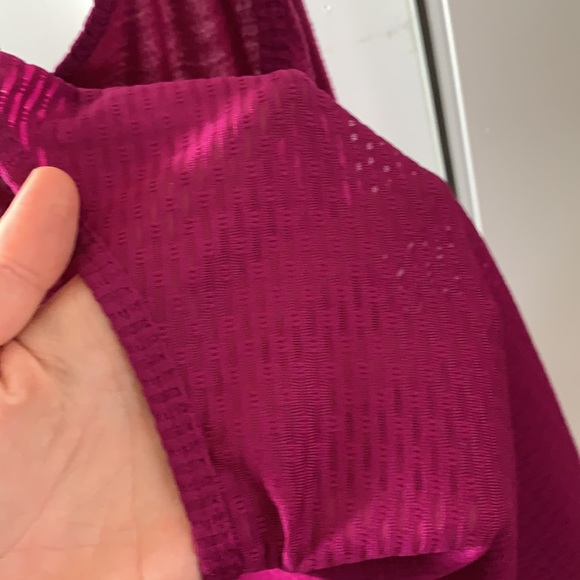 Under Armour Purple Tank Top - Picture 3 of 4